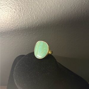 Chico’s Size 8.5 Stone Ring